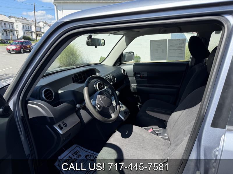 2009 Scion xB Base - Photo 11